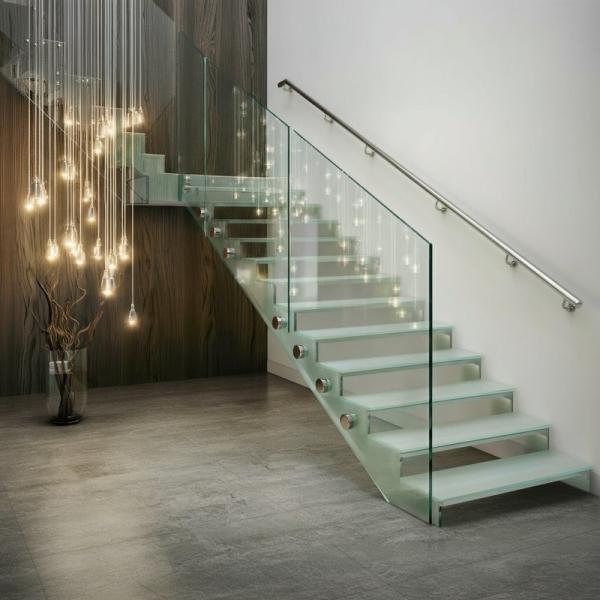 Manobras sofisticadas de aço inoxidável com 1050 mm de altura para escadas de vidro