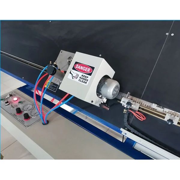 Фабрика продает полуавтоматическую алюминиевую распределительную изгибающую машину