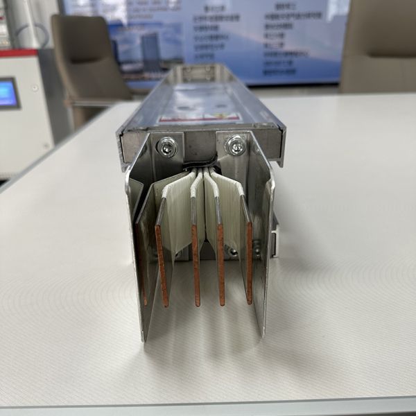 Coût élevé Performance 400A Sandwich Bus Duct Basse Tension Cuivre Et Aluminium