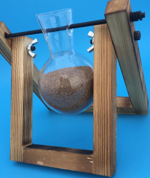97% Purity Molecular Sieve Desiccant Size 1.0-1.5 Mm 0.75 G/Ml Stacking Density
