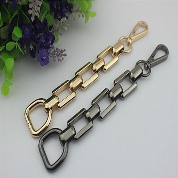 Popular luxury handbag hardware 10 mm width gold  zinc alloy decorative metal chain with iron d rings