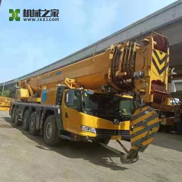 XCMG XCA260 Used Truck Cranes Second Hand Truck Mobile Crane 260ton