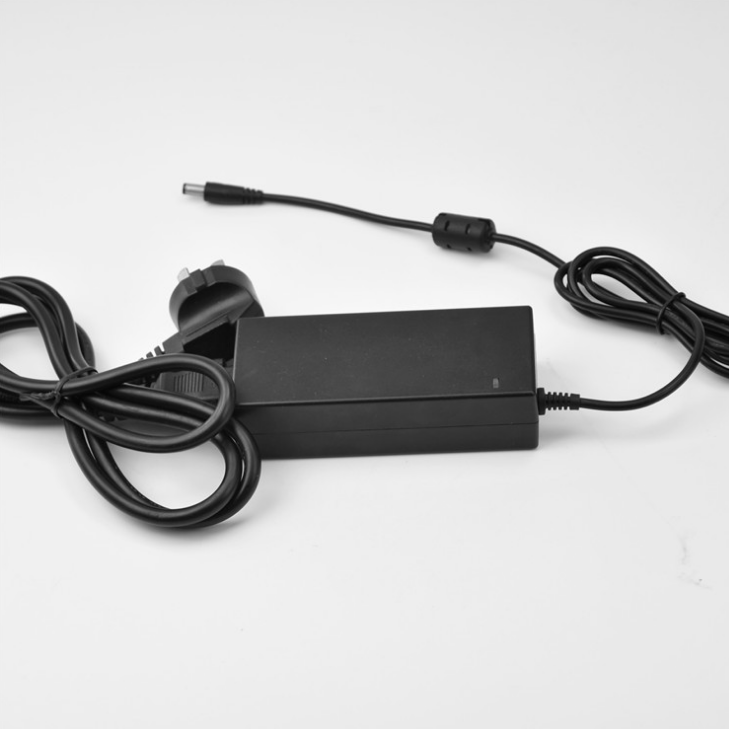 12VDC Output Voltage C-Power AC100-240V DC 12V 60W 5A Power Adapter for Desktop Connection