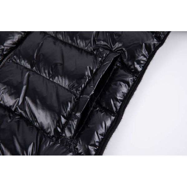 Men's Hybrid Knit Bomber Jacket with Lightweight Synthetic Padding and Ribbed Stand Collar