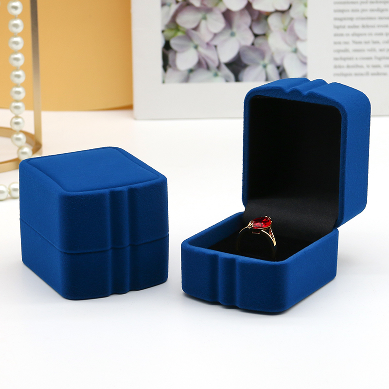 Luxury Velvet Jewellery Box For Earrings Rings Necklaces Custom Colour