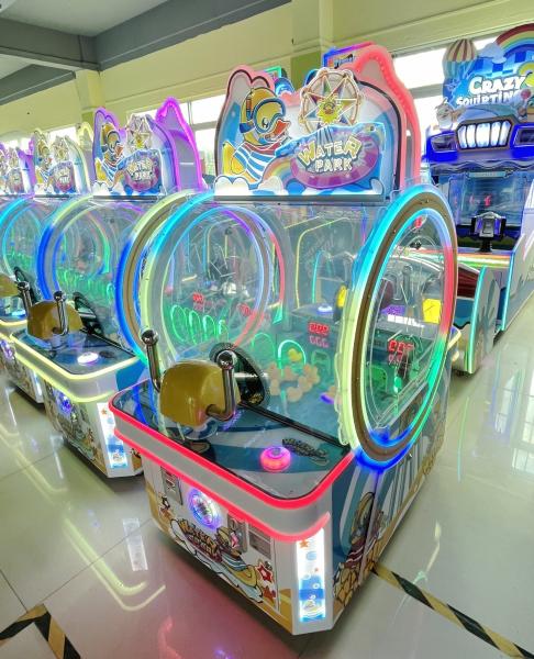 2 joueurs, jeux de tir à l' eau, billets de rachat, machines à jeux pour enfants.