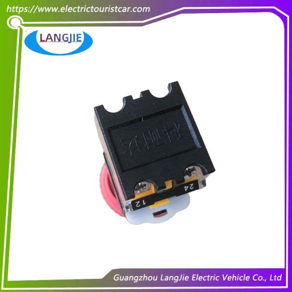 マーシェル観光バス 循環式電源ボタンのスイッチ