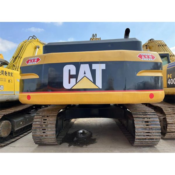 Конструкция экскаватора гусеницы CAT 330BL средняя используемая