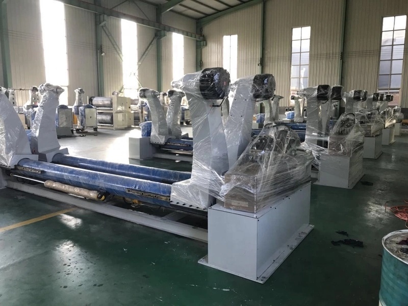 Бумажный каток на стойке мельницы Shaftless