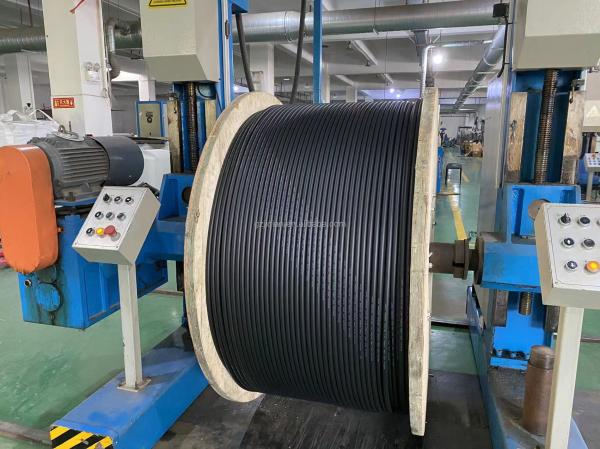 Cable à fibre optique à support aérien en fibres optiques en FRP 6 12 24 48 fils