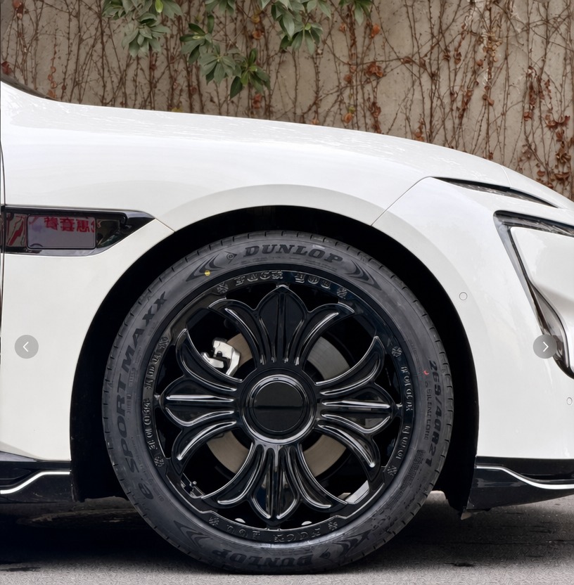 6061-T6 Forged Wheel Chrome Heart Style 22 Inch 5x114.3 Gloss Black Car Rims for Second Hand Cars SUV Benz BMW Audi Ford Maybach