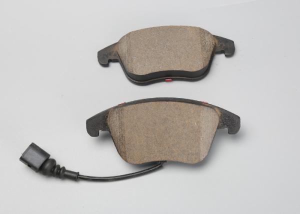 Red Rubber Audi Cars D1375 GDB1762 Ceramic Brake Pads