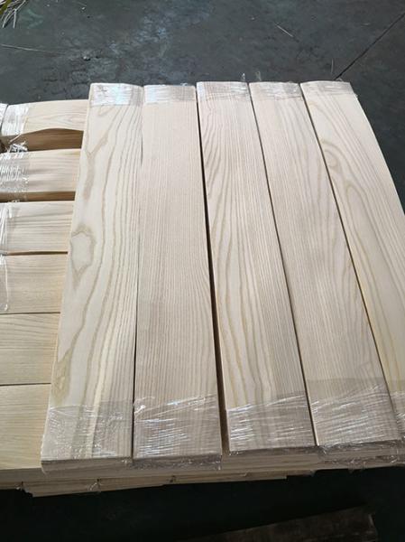 O plano branco de Cricut Ash Wood Veneer 0.6mm cortou a pavimentação da camada superior