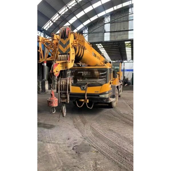 Crane de camion Sanys 2014 Jib jaune à cinq bras avec capacité et performance de 50 tonnes