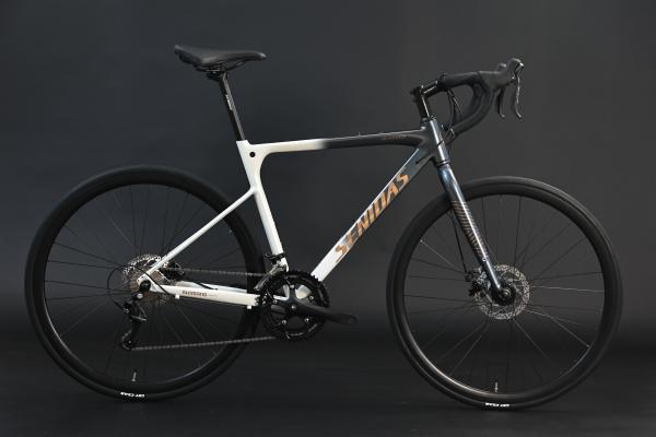 Bicicleta de estrada de fibra de carbono de alta qualidade 700C 2*9s 1*9s AL Quadro Boa forma