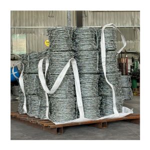 Традиционная оцинкованная катушка из колючей проволоки 400M 500M 50Kg на рулон Сталь диаметром 5 мм для ограждения и защиты