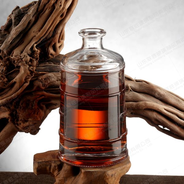 Изготовление бутылок для водки