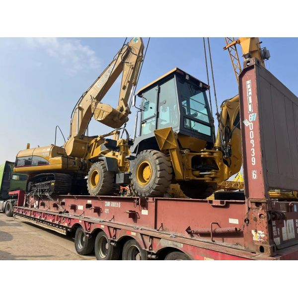 Used Backhoe Loader JCB 3CX With 4.4L Engine And 4240mm Digging Depth