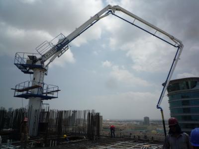 Inner Climbing Fixed 24m Spider Concrete Placing Boom For Construction Tower