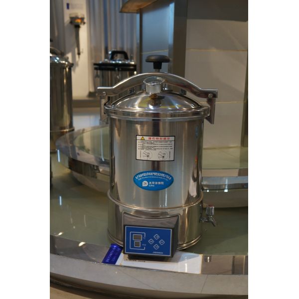 Stove Or Electric Heated Hospital Autoclave Sterilizer With Quick Open Hand Wheel