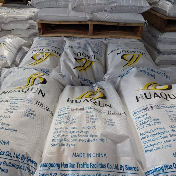 Pintura termoplástica convexa amarilla y blanca para la marcación vibratoria de puntos de la línea de carretera