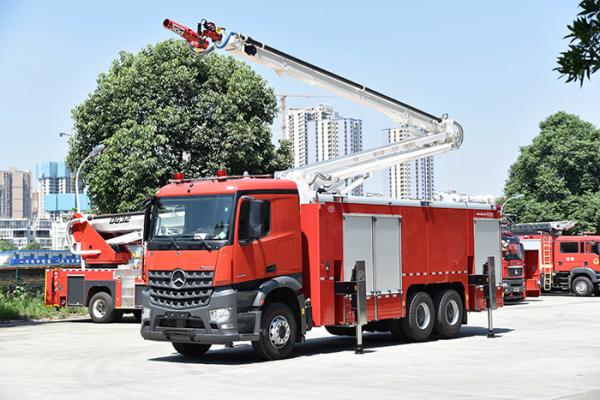 Água de pulverização/espuma/pó do carro de bombeiros aéreo de Mercedes Benz 25m