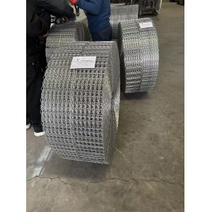 Six Rolls Per Bundle Pipeline Reinforced Mesh