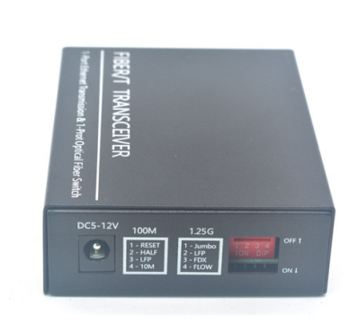 10/100/1000Base-TX to 1000Base-FX Fiber Optic Media Converter with LFP