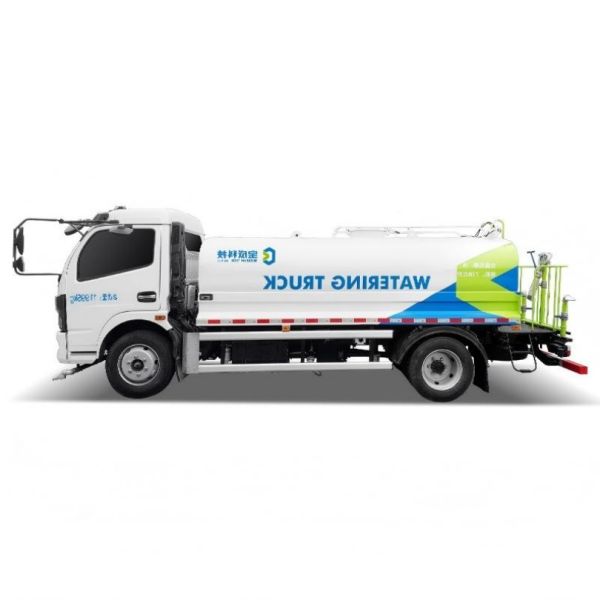 8.2m³ High-Capacity Water Sprinkler Truck for Efficient Road Watering and Dust Suppression