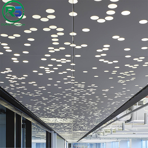 Внешний коммерческий алюминиевый артефакт Металлические панели экрана Голубое небо Металлические стеновые плитки