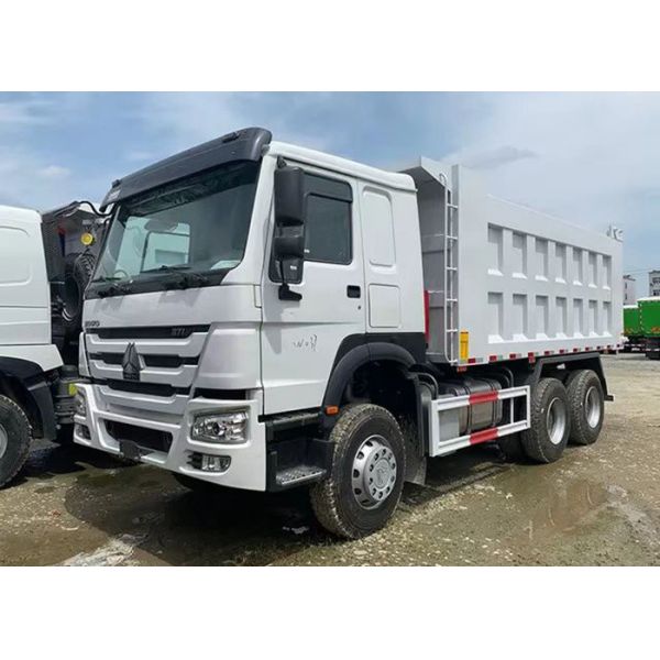 Sinotruk HOWO Dump Truck 6X4 Euro 2 10 Wheels Dumping Truck with 24hours Online-Service