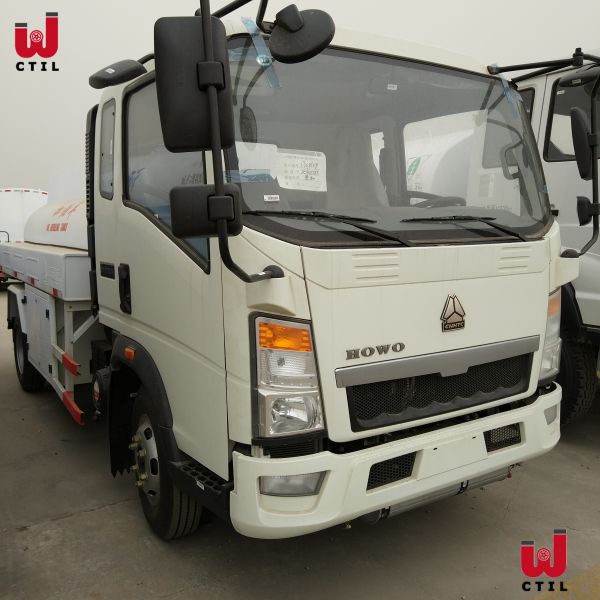 Одиночная тележка топливного бака тележки танка HOWO строки 116HP дозаправляя