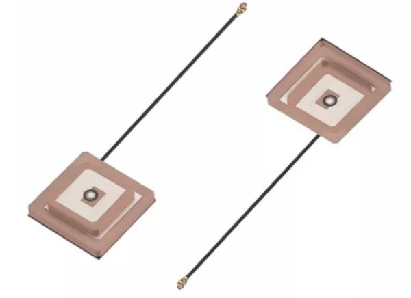 DC3.3-5.0V Tensão de alimentação R.H.C.P. Polarização GNSS móvel Antenna GPS anti-interferência