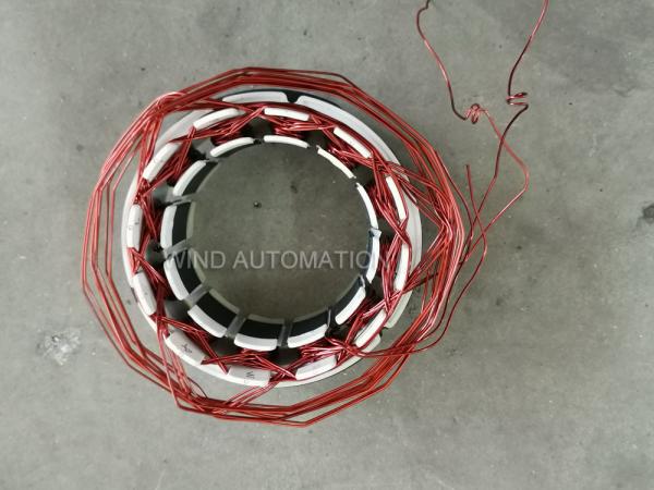 Máquina de enrolamento de agulha de estator de laminação reta para motor BLDC