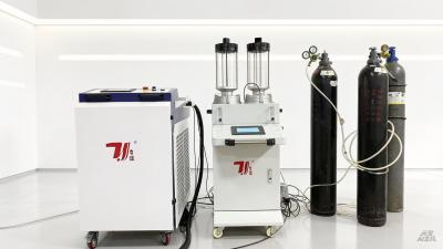 Automatic Laser Cladding Machine Featuring Intelligent Temperature Regulation