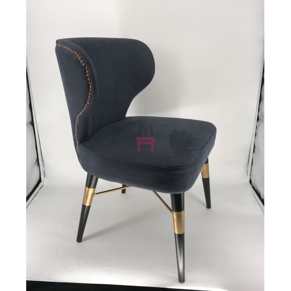 New Luxury Five Star Hotel Upholstered Leather Metal Frame Restaurant Chairs With Crossed Gold Feet
