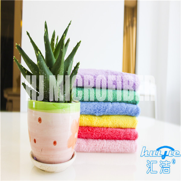 80% Polyester 20% Polyamide Microfiber Bath Towels Super Soft Super Absorbent For Home Using