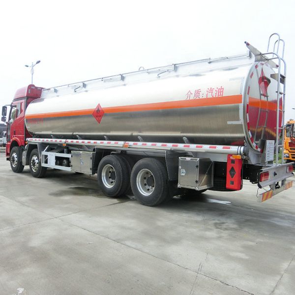 FAW 8X4 Aluminum Road Liquid Tank Truck For Fuel Transportation 30000L