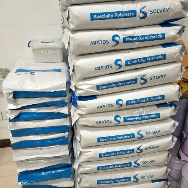Material durável do Polysulfone de Udel P-1720, plástico resistente da fonte de alimentação do alcaloide