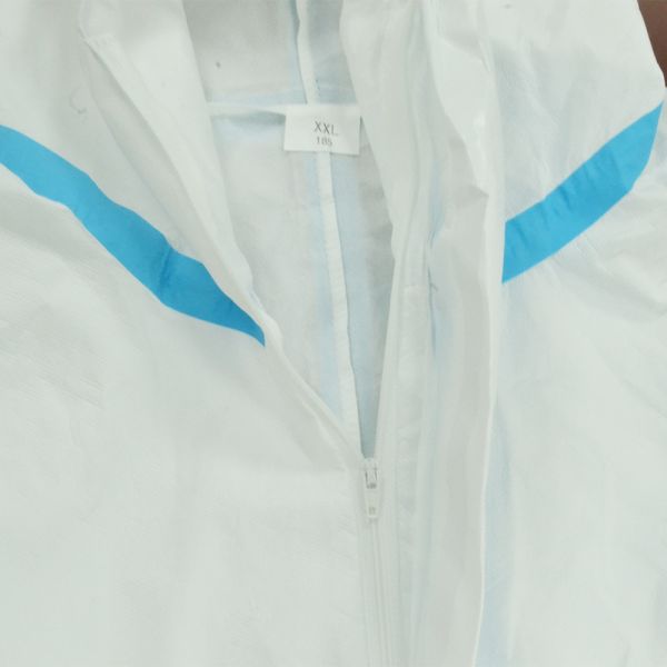 Isolation Hooded Lightweight Disposable Coveralls Body Suit High Air Permeability