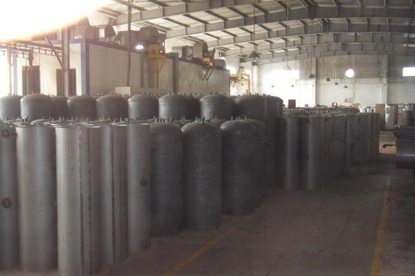 Stainless Steel/ Enamel Tank with Copper Coil or Stainlee Steel Coil or Enamel Coil Pressure Storage Tank