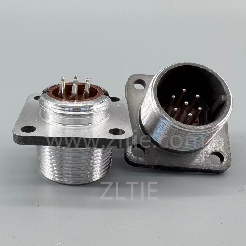 2PM-18 Series 7Pin Male Panel Socket – 2РМТ18Б7Ш1В1В