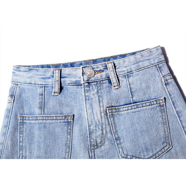 100% Cotton Ladies Denim Jeans Light Blue Wash With Patch Pocket And Raw Hem Finish