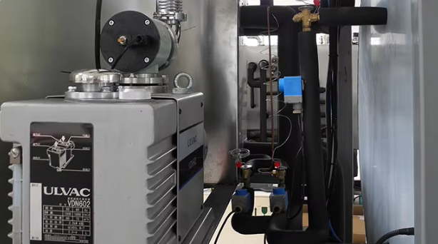 Professional 15 kg/batch Freeze Dryer with 70 mm Shelf Spacing and Touch Screen Operation for Industrial Food Processing