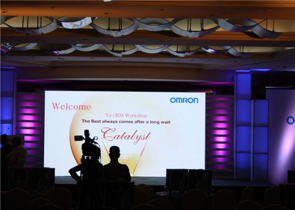SMD2121 Indoor Rental LED Display P3.91 1200CD/M2 Brightness 2 Years Warranty