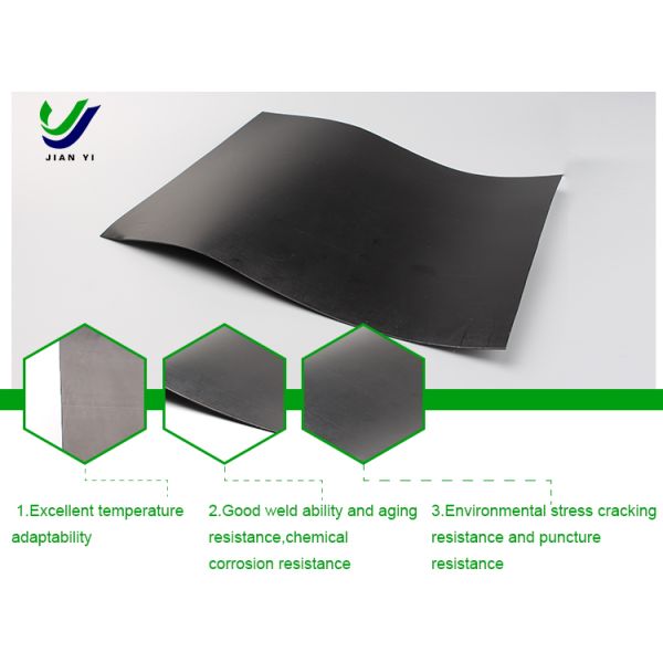 HDPE Smooth Geomembrane Liner with 700% Elongation At Break, Ultra-Low Permeability, and Excellent Chemical Resistance for Water Containment