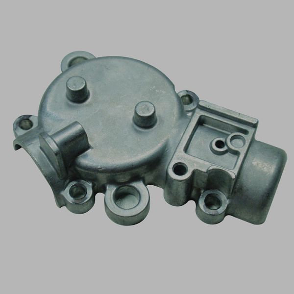 Auto Parts Sandy Casting with Burr Cleaned Surface Finish in Alloy Steel Material