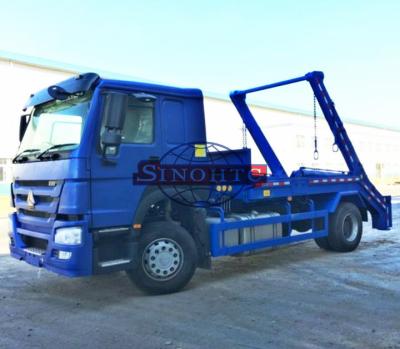 4x2 HOWO 10m3 / 12m3 Swing Arm Garbage Truck , Skip Loader Garbage Collection Truck