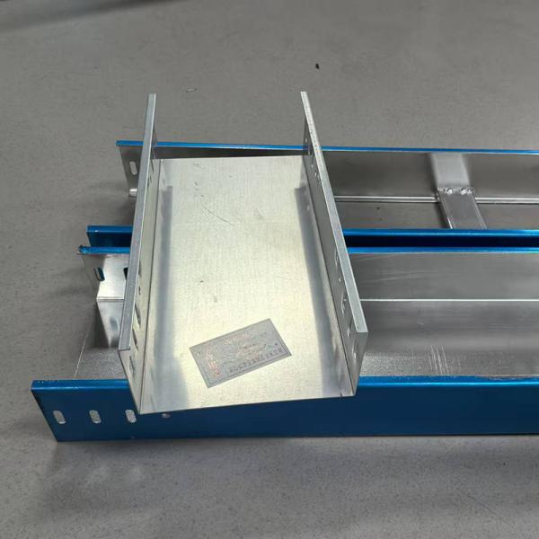 Indoor Outdoor Cable Tray 150mm 50mm Industrial Cable Tray Corrosion Resistance
