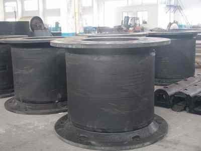 Desempenho angular dos para-choques de borracha da pilha do cais da doca do navio bom para portos